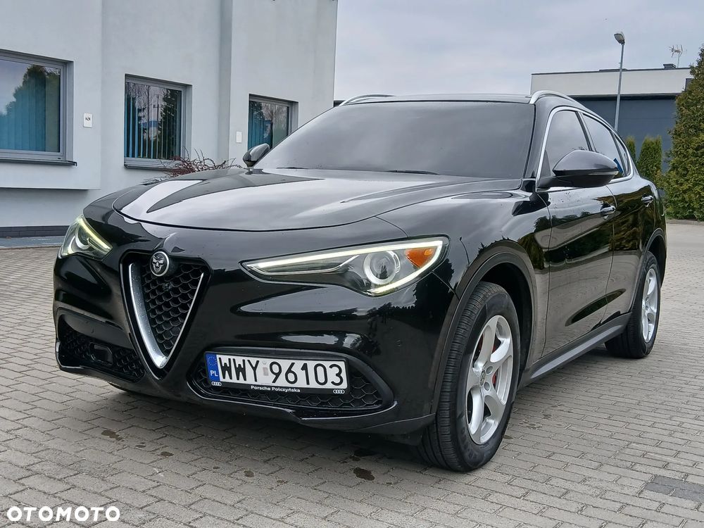 Alfa Romeo Stelvio 2.0 Turbo 16V AT8-Q4 Executive - 1