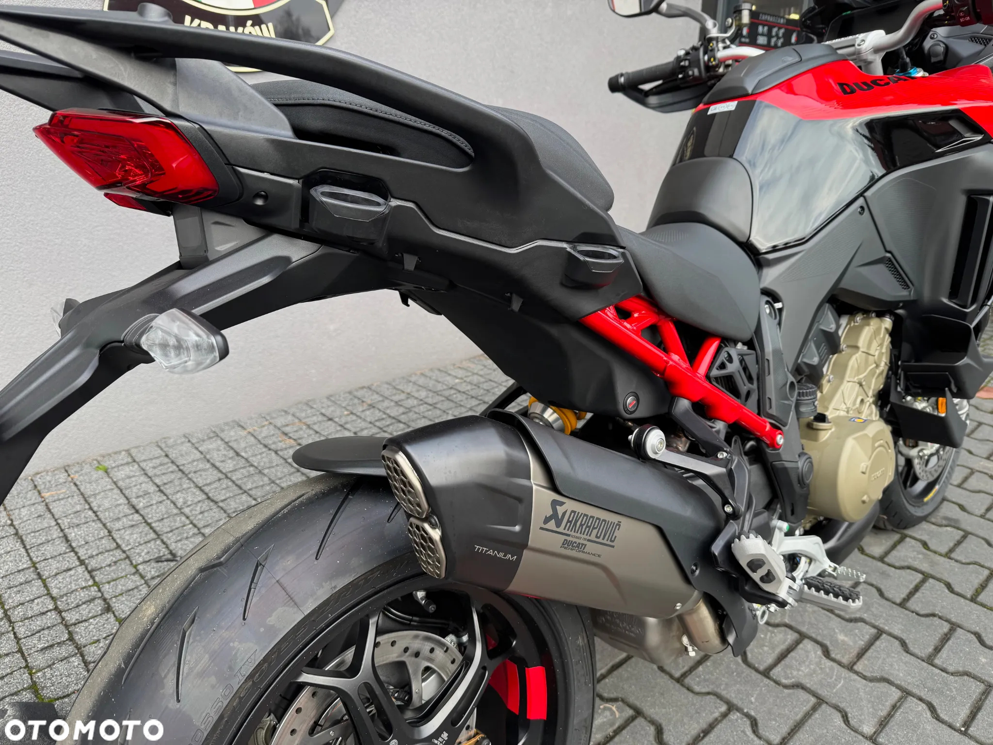 Ducati Multistrada - 8