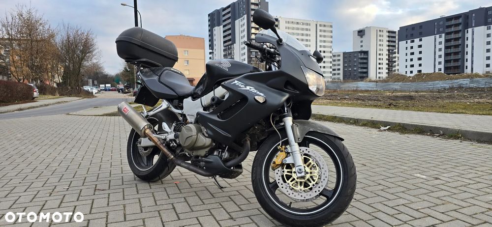 Honda VTR - 3