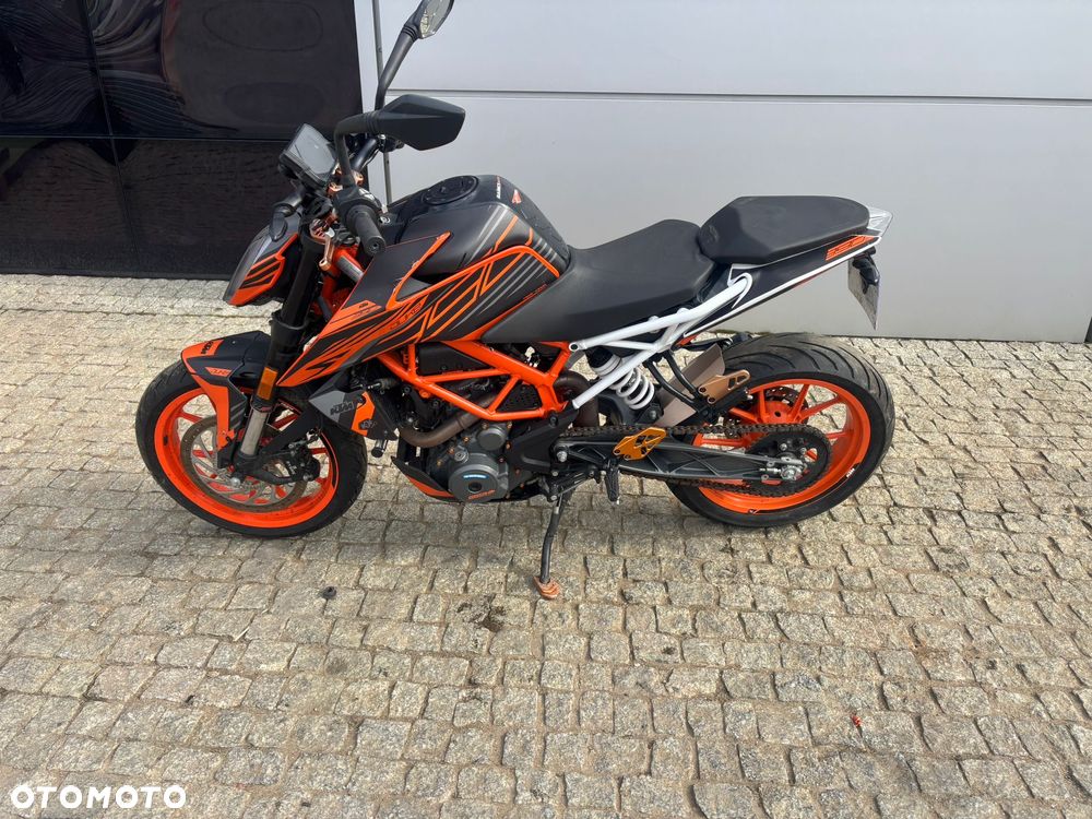 KTM Duke 390 - 8