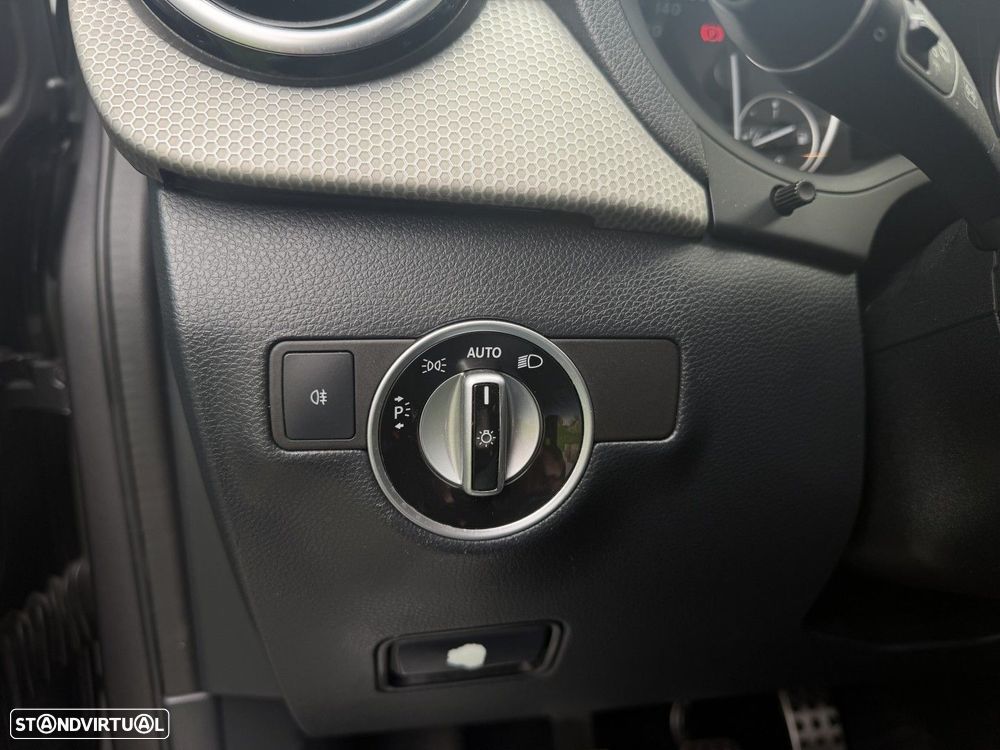 Mercedes-Benz B 180 CDI BlueEFFICIENCY - 29