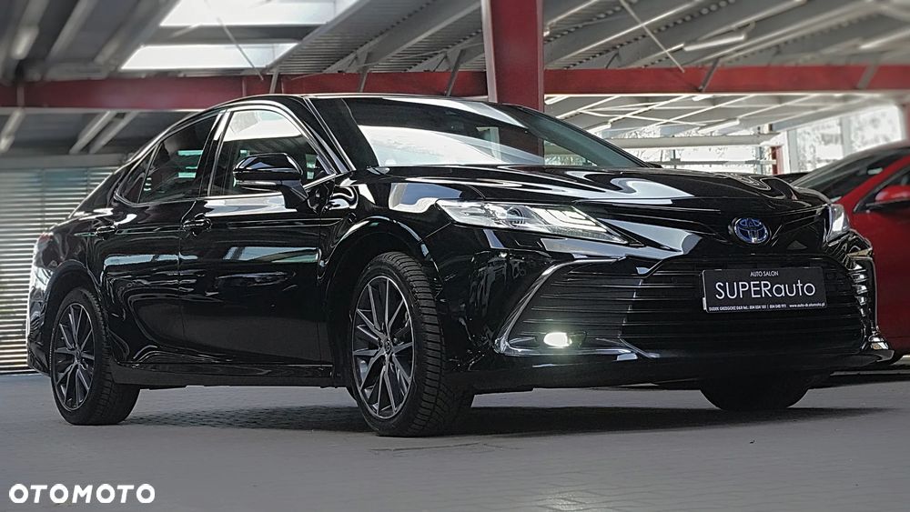 Toyota Camry 2.5 Hybrid Executive CVT - 2