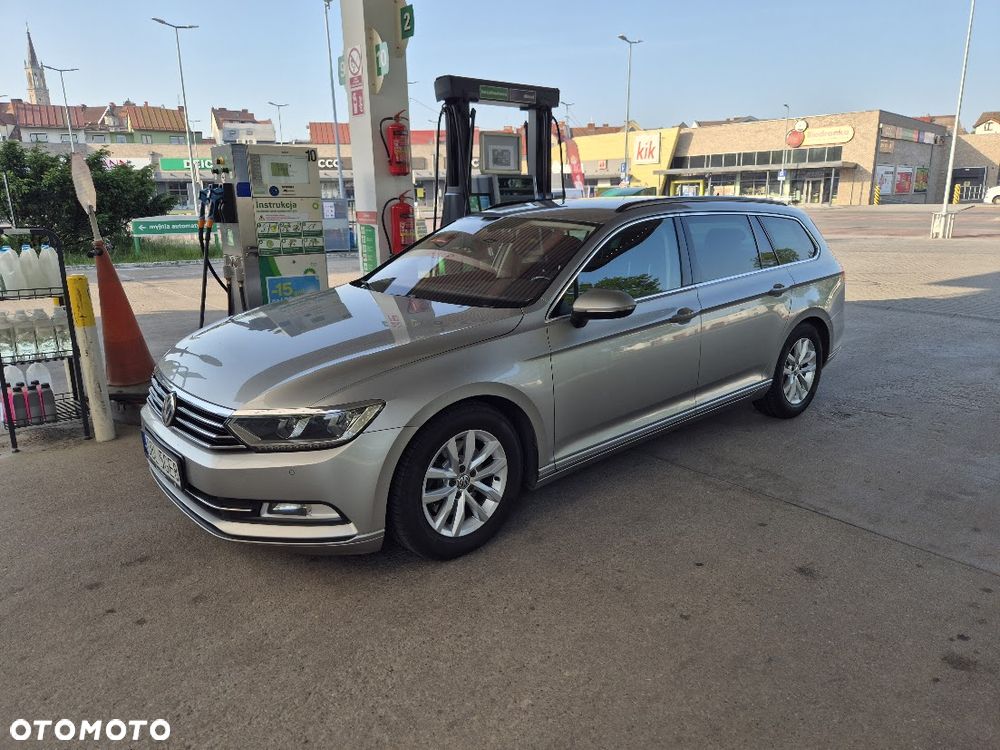 Volkswagen Passat 2.0 TDI BMT Comfortline DSG - 1