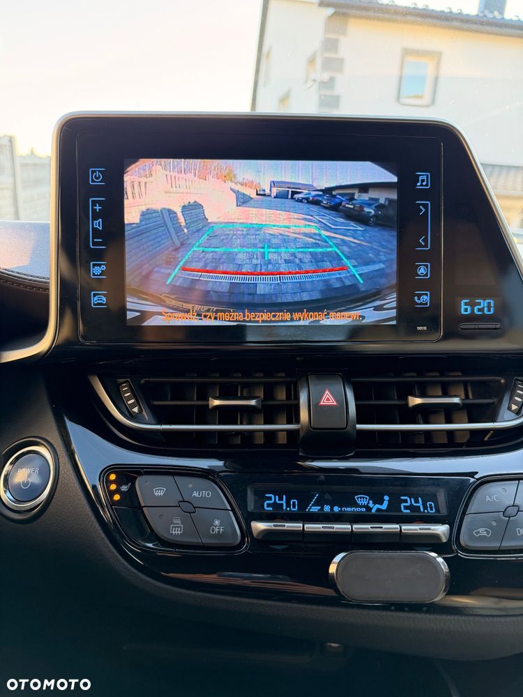 Toyota C-HR - 36