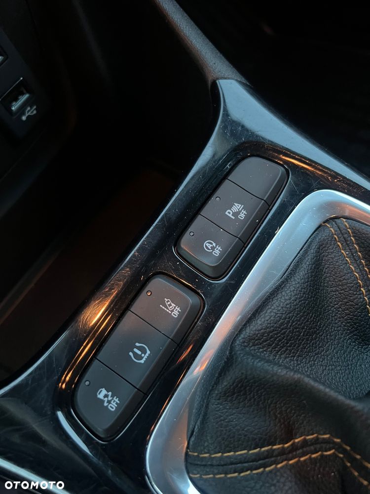 Opel Crossland X - 28