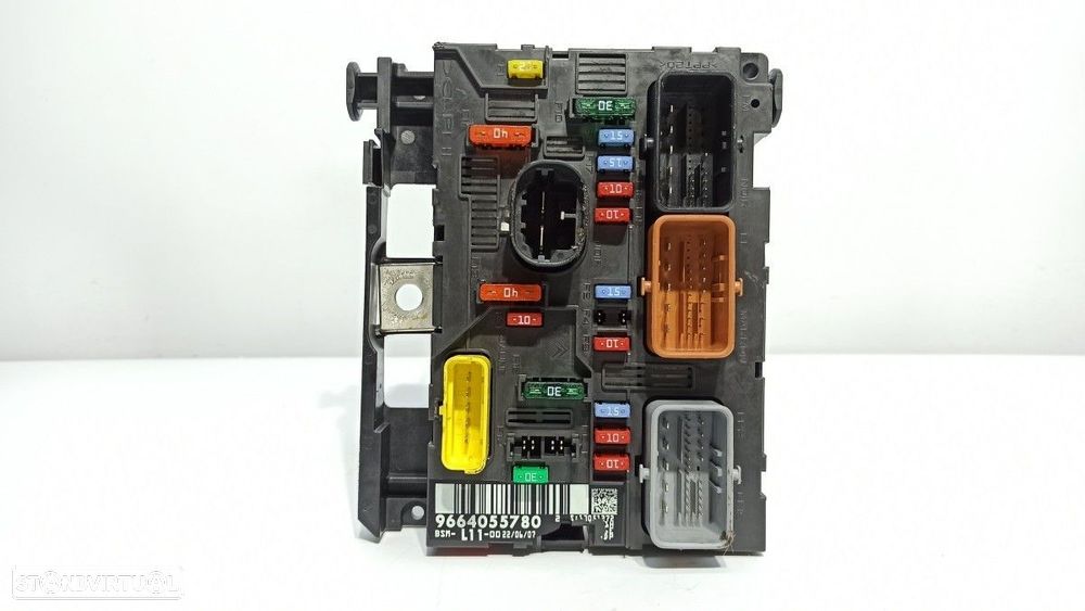 CAIXA DE RELÉS/ FUSÍVEIS PEUGEOT 307 BERLINA (S2) XS - 1