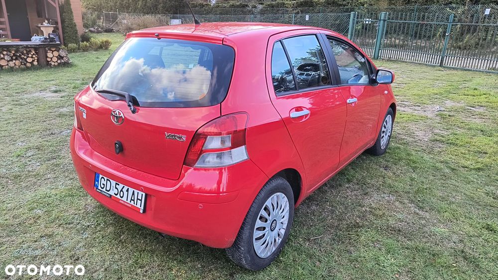 Toyota Yaris - 5