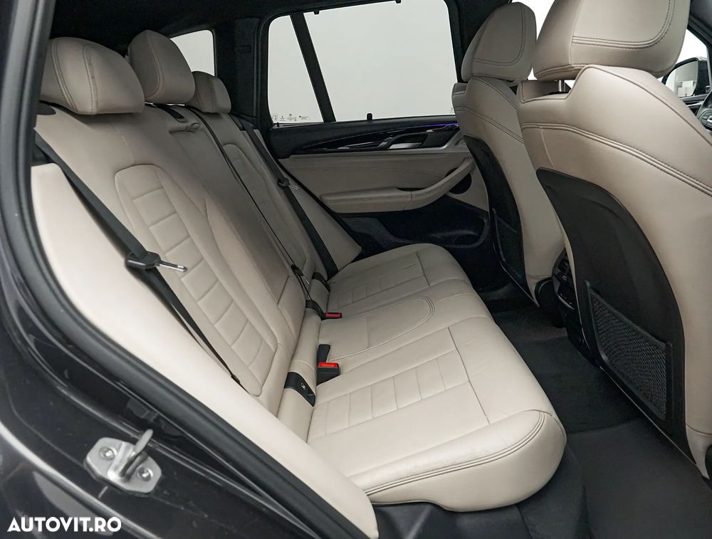 BMW X3 xDrive20d AT xLine - 17