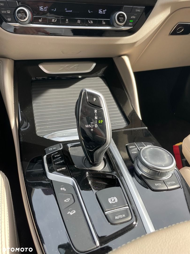 BMW X4 - 12