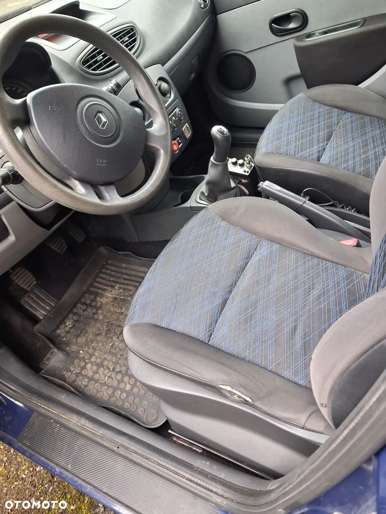 Renault Clio 1.2 16V Alize - 3