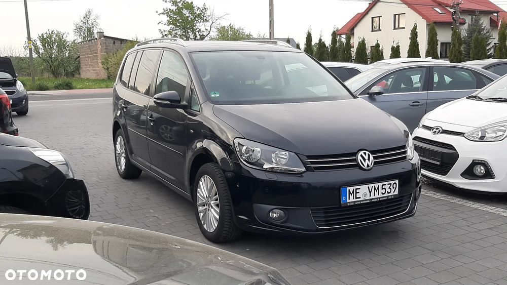 Volkswagen Touran - 1