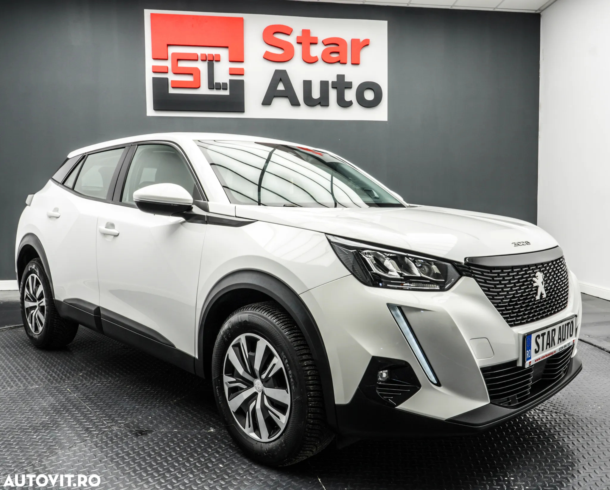 Peugeot 2008 1.5 BlueHDI STT Allure - 4
