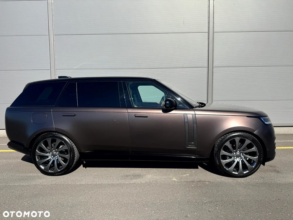 Land Rover Range Rover 4.4 V8 P535 LWB Autobiography - 3