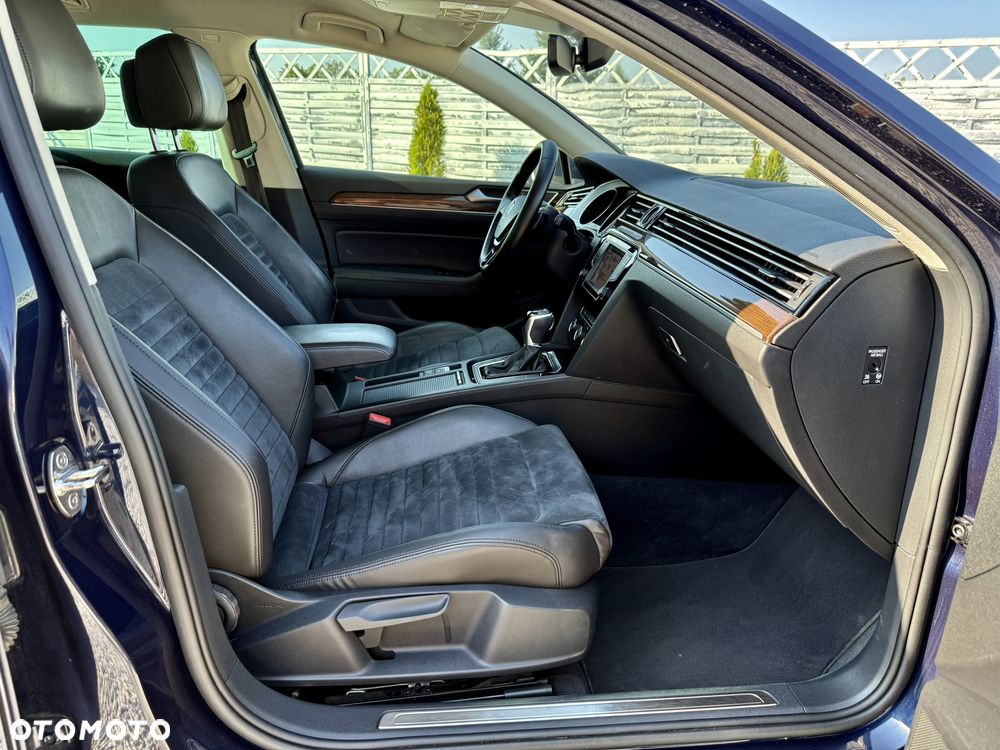 Volkswagen Passat - 5