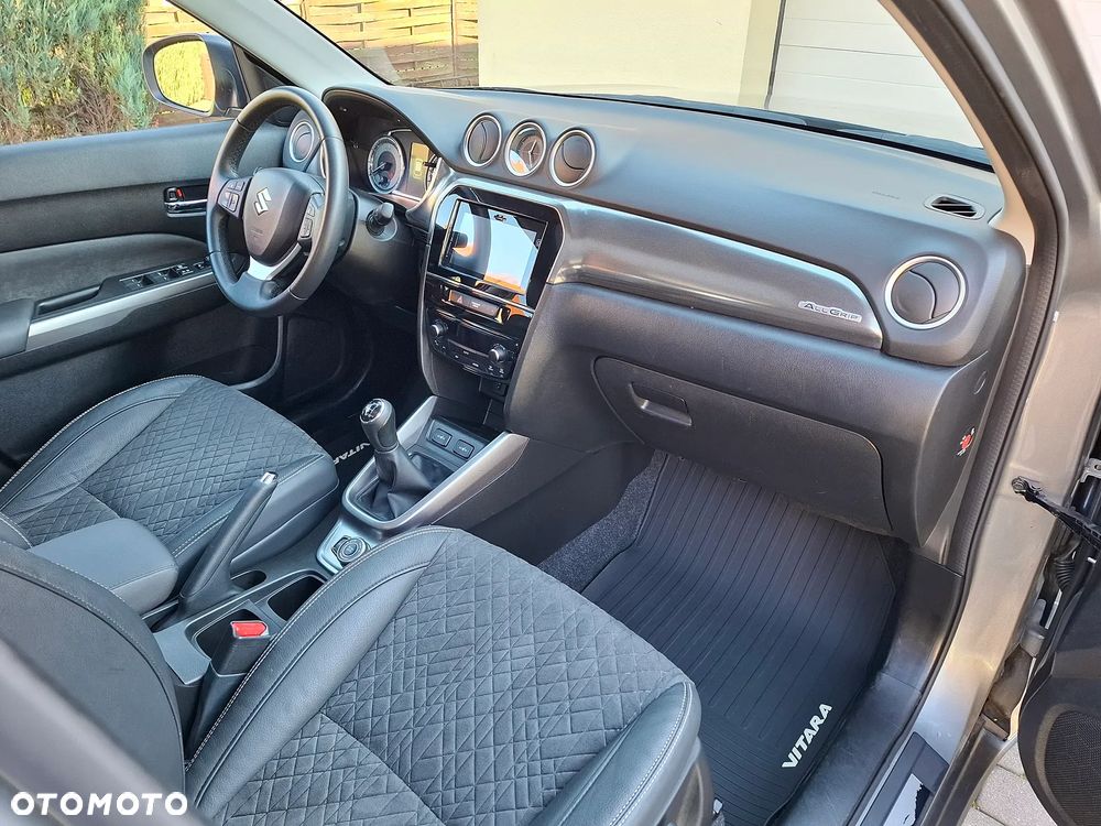 Suzuki Vitara - 18