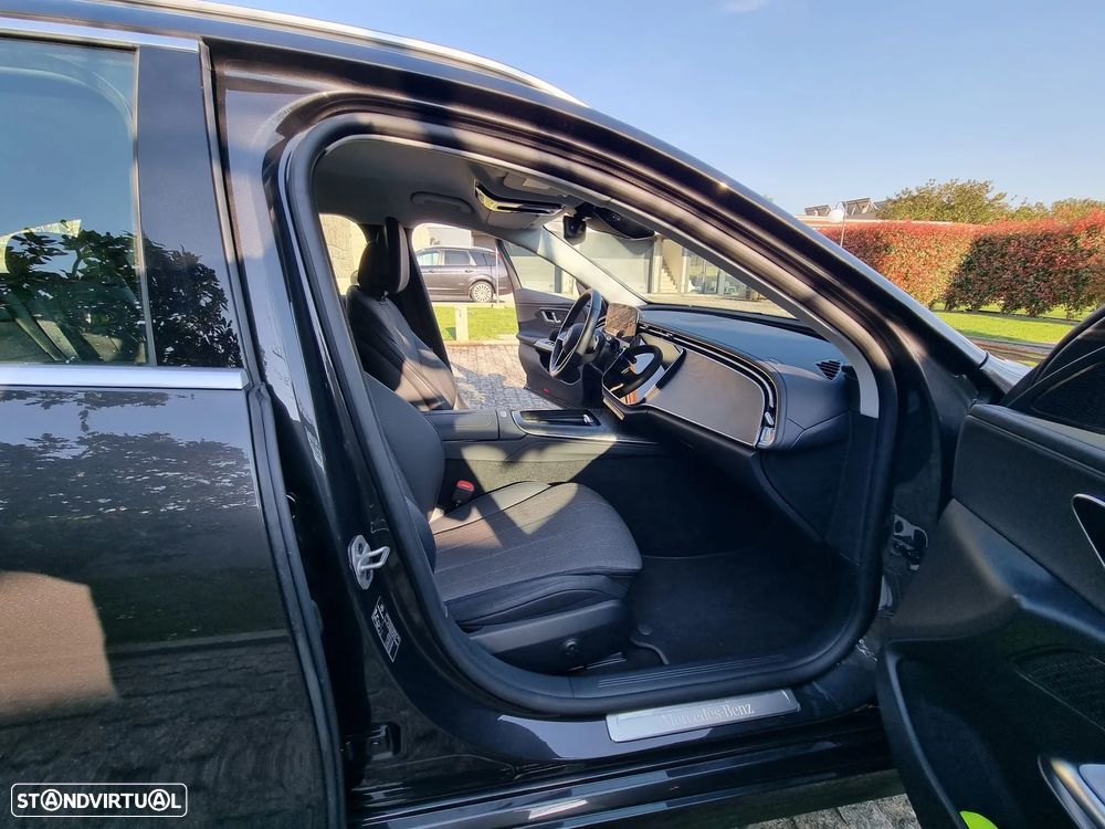 Mercedes-Benz E 300 - 15