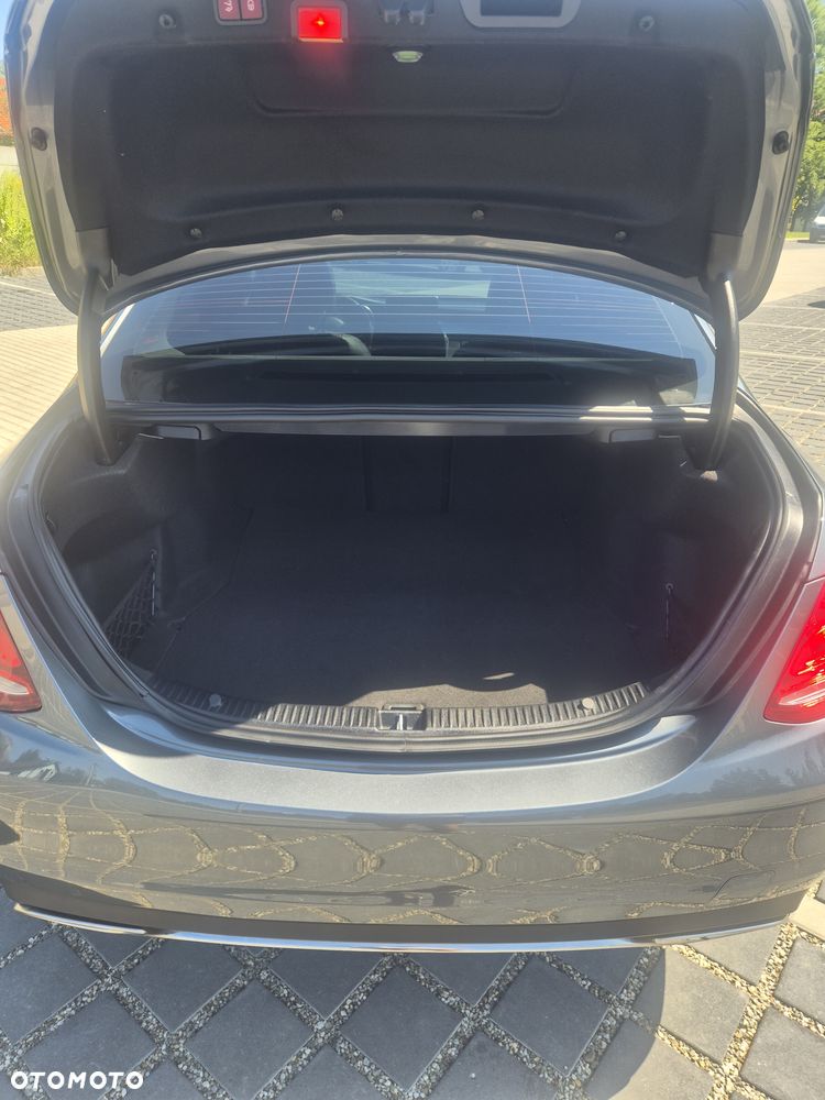 Mercedes-Benz Klasa C 300 7G-TRONIC - 18