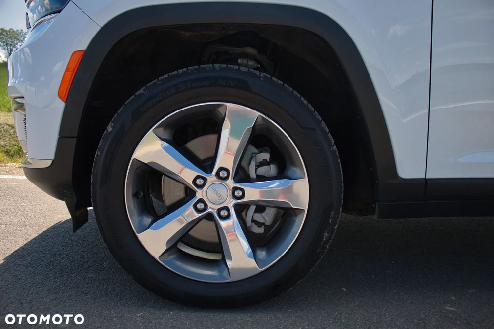 Jeep Grand Cherokee - 10