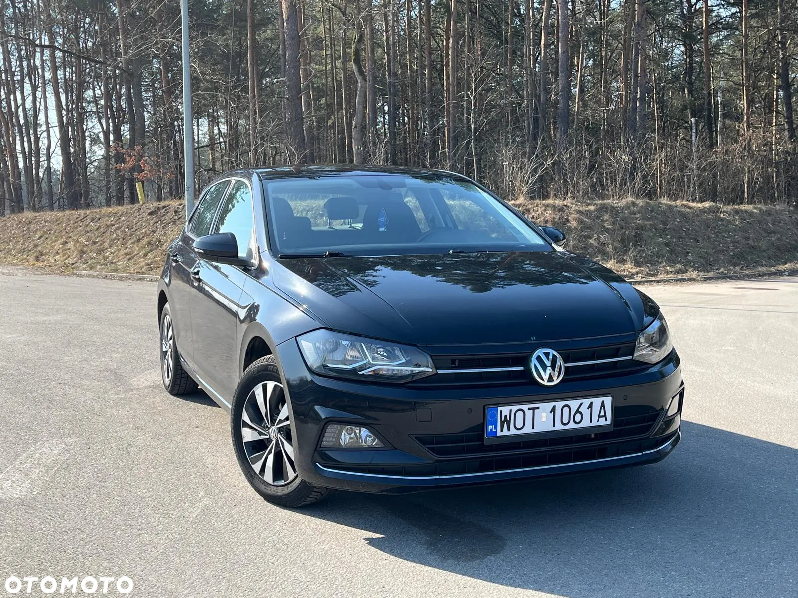 Volkswagen Polo 1.6 TDI SCR DSG Comfortline - 2