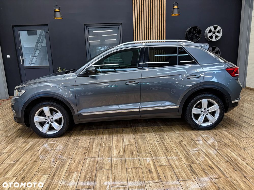 Volkswagen T-Roc - 11