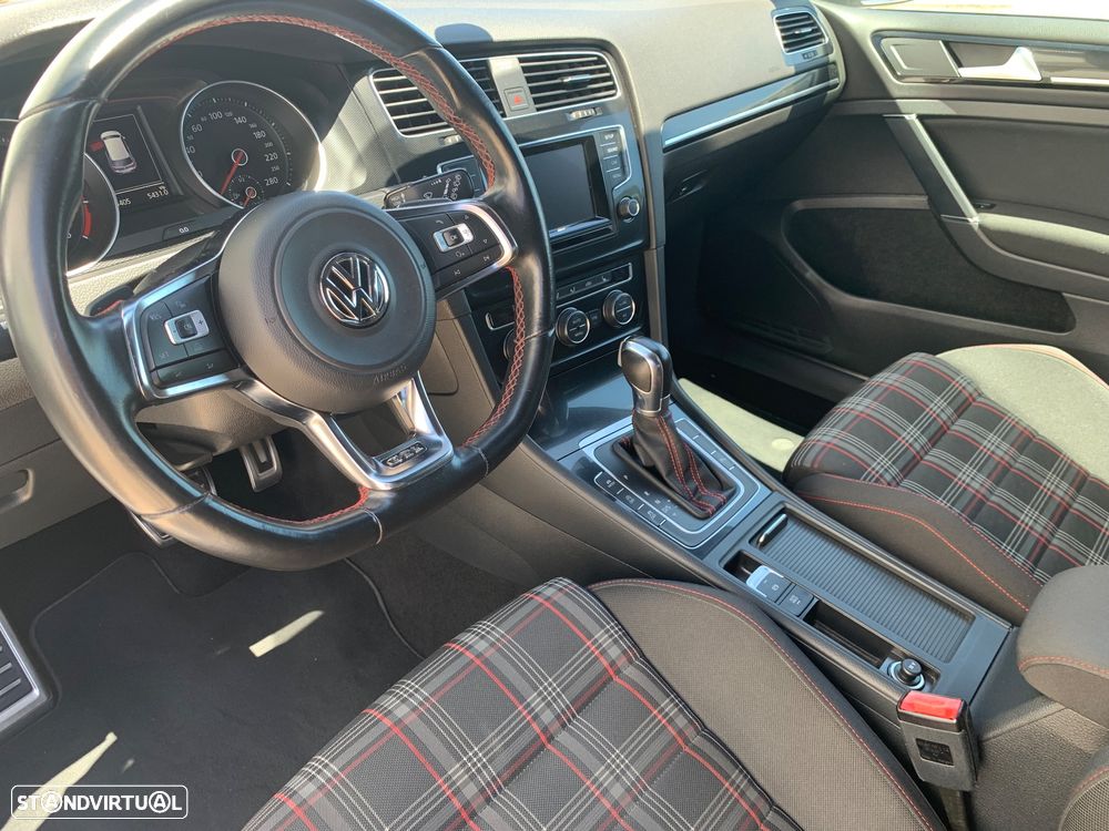 VW Golf 2.0 TSi GTi DSG Performance - 6