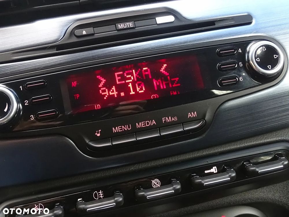 Alfa Romeo Giulietta 1.4 TB 16V Multiair Collezione - 33