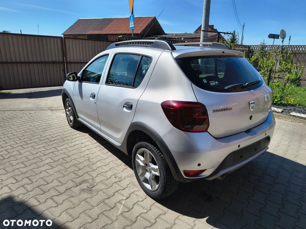 Dacia Sandero Stepway - 10