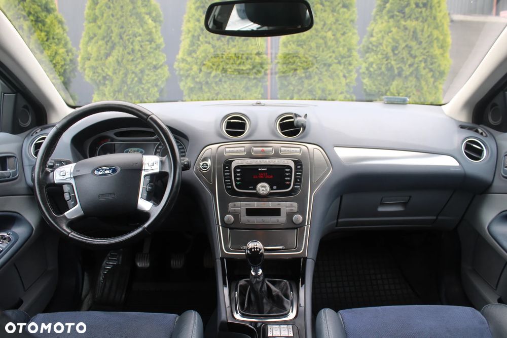 Ford Mondeo 1.8 TDCi Titanium - 22