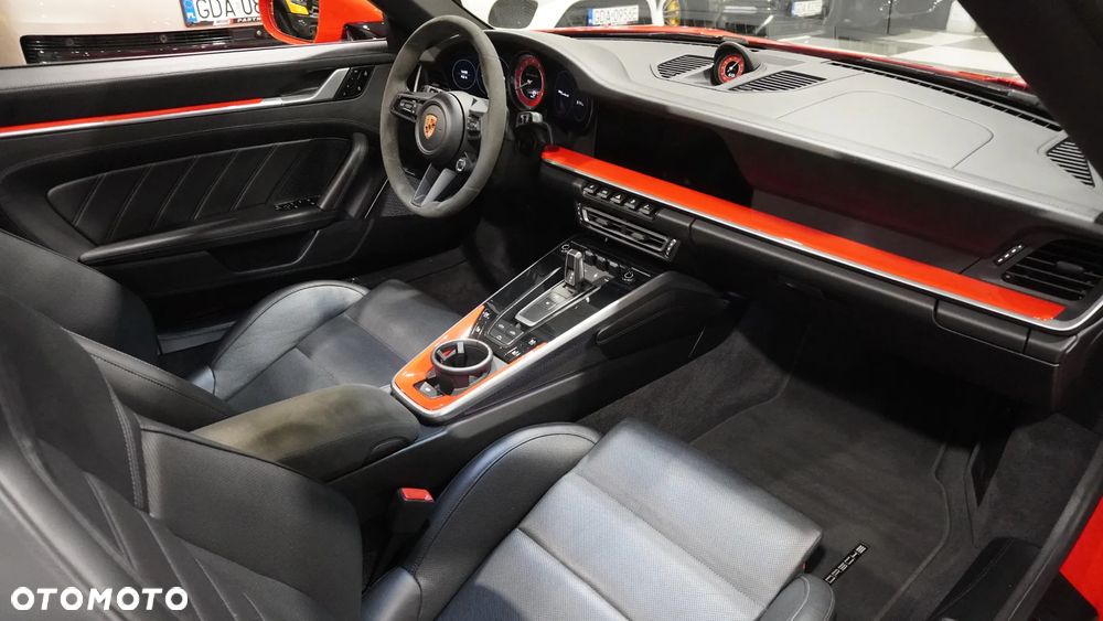 Porsche 911 911Turbo S Cabriolet - 8