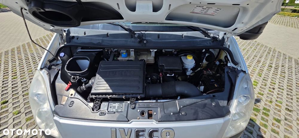 Iveco DAILY - 21