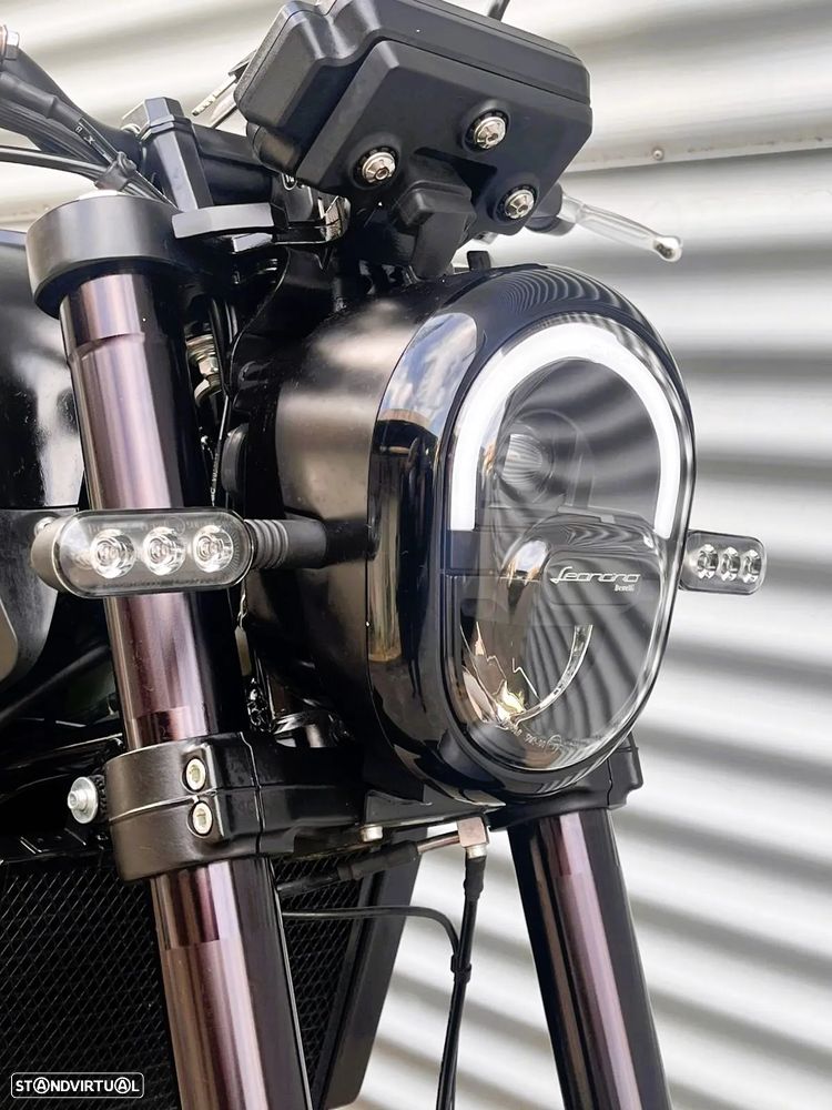 Benelli Leoncino 250 ABS - 20