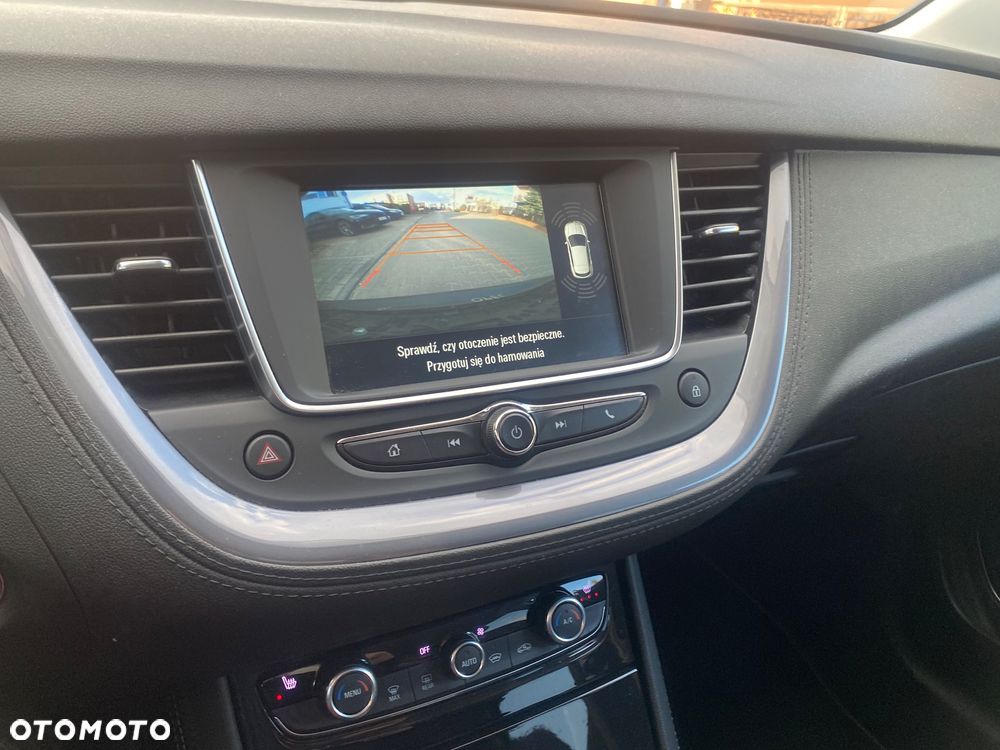 Opel Grandland X 1.2 T GPF Edition Business Pack S&S - 26