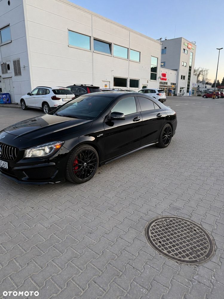 Mercedes-Benz CLA 45 AMG 4-Matic - 4