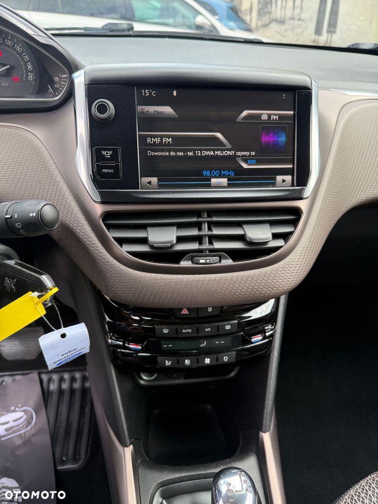 Peugeot 2008 e-HDi FAP 92 EGS6 STOP & START Allure - 10