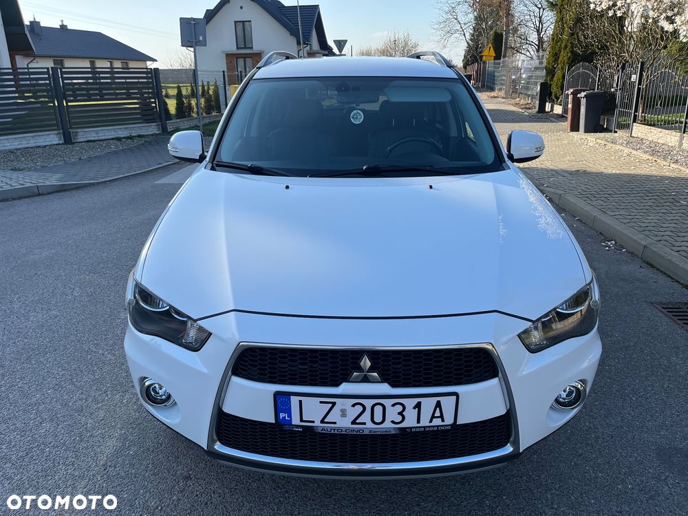 Mitsubishi Outlander 2.2 DID Intense + 4WD - 4