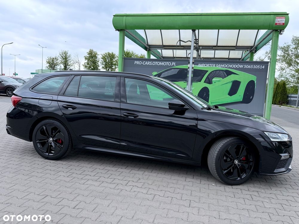 Skoda Octavia 2.0 TDI DSG RS - 8