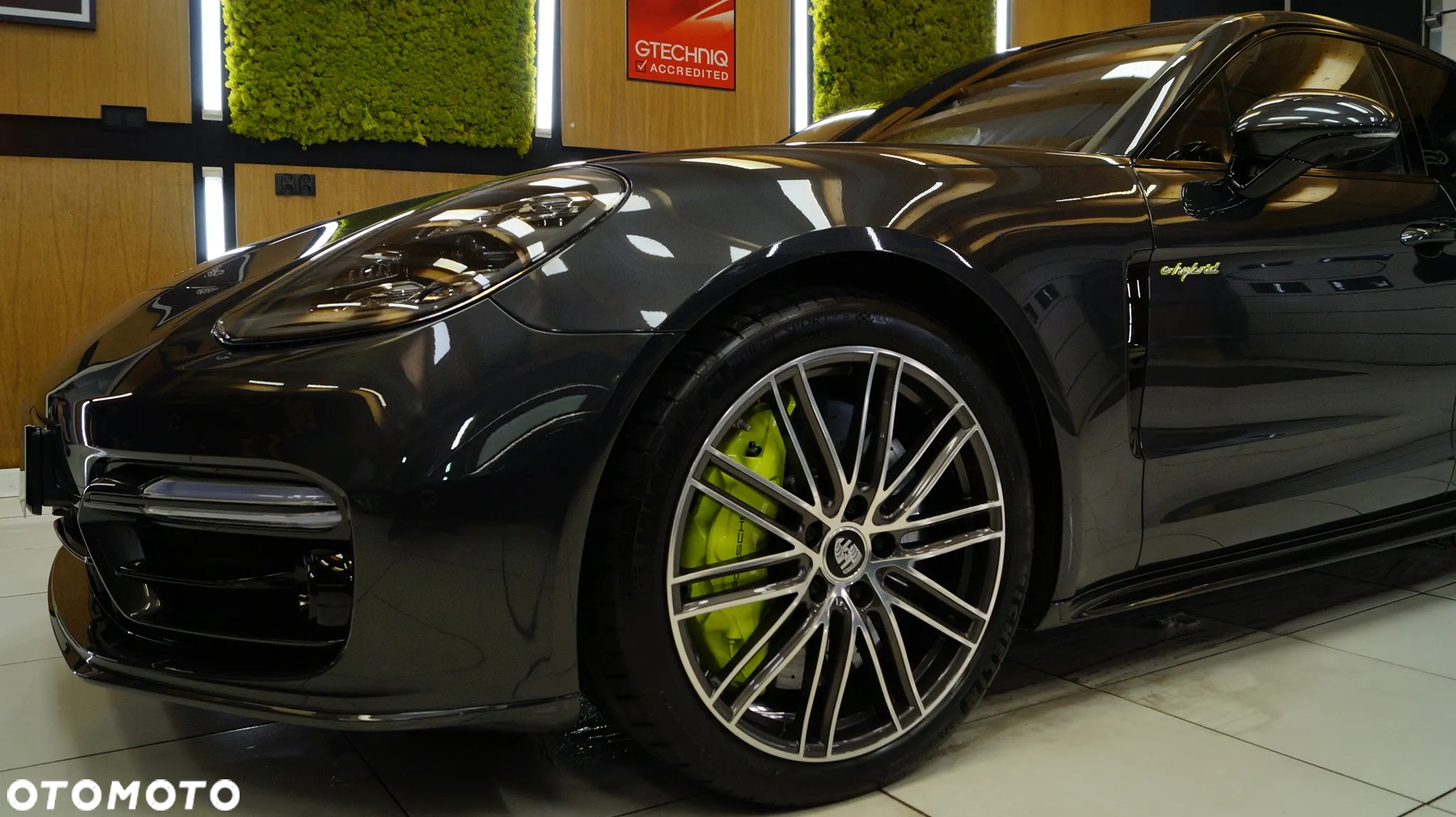 Porsche Panamera 4S E-Hybrid - 6