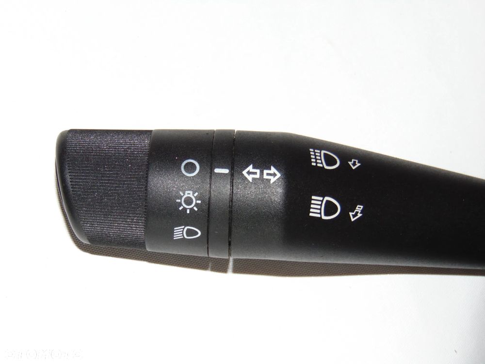 Przełącznik manetki manetka świateł wycieraczek 7354104230 Fiat Grande Punto 05-09r - 2