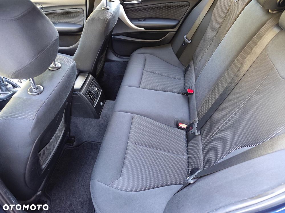 BMW Seria 1 - 23
