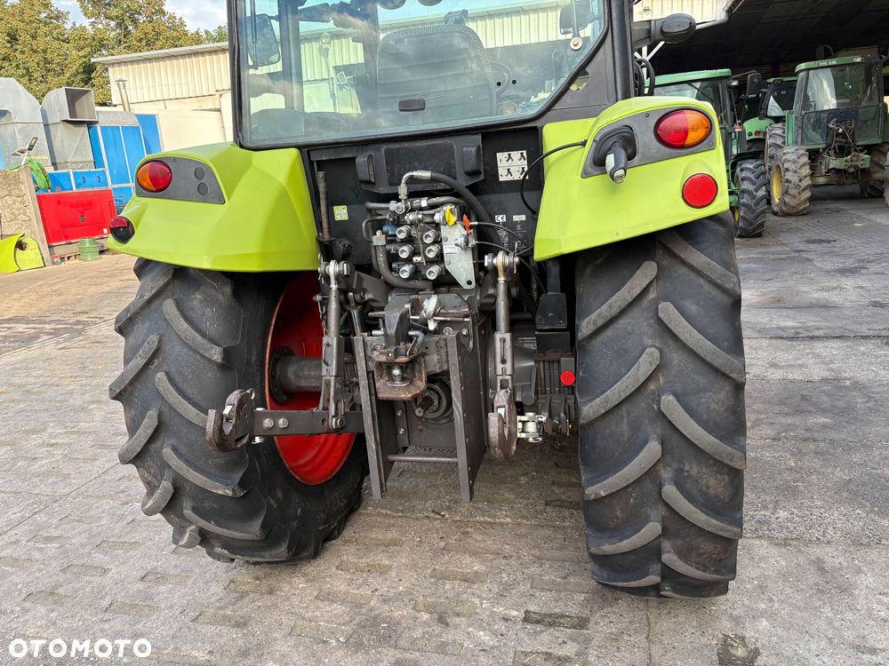 Claas Axos 310 + ładowacz - 6