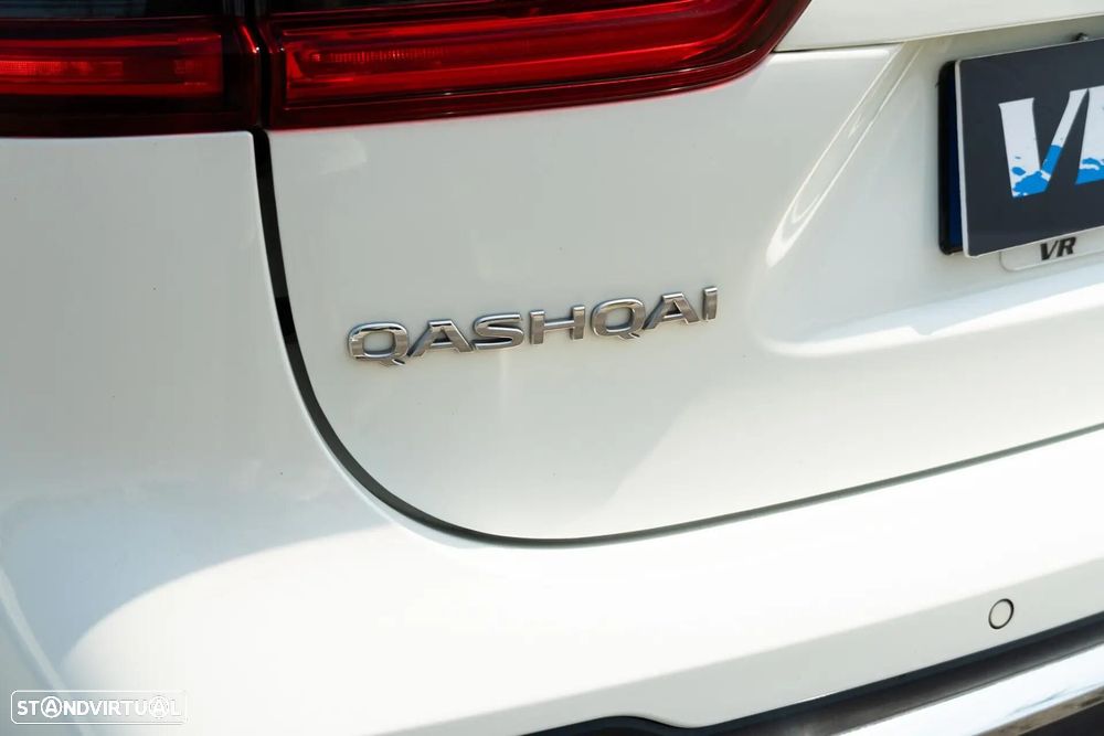 Nissan Qashqai 1.5 dCi N-Connecta J18 - 32