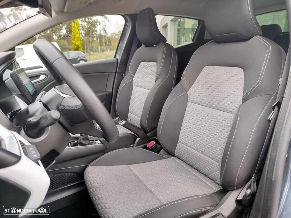 Renault Clio 1.5 Blue dCi Evolution - 13