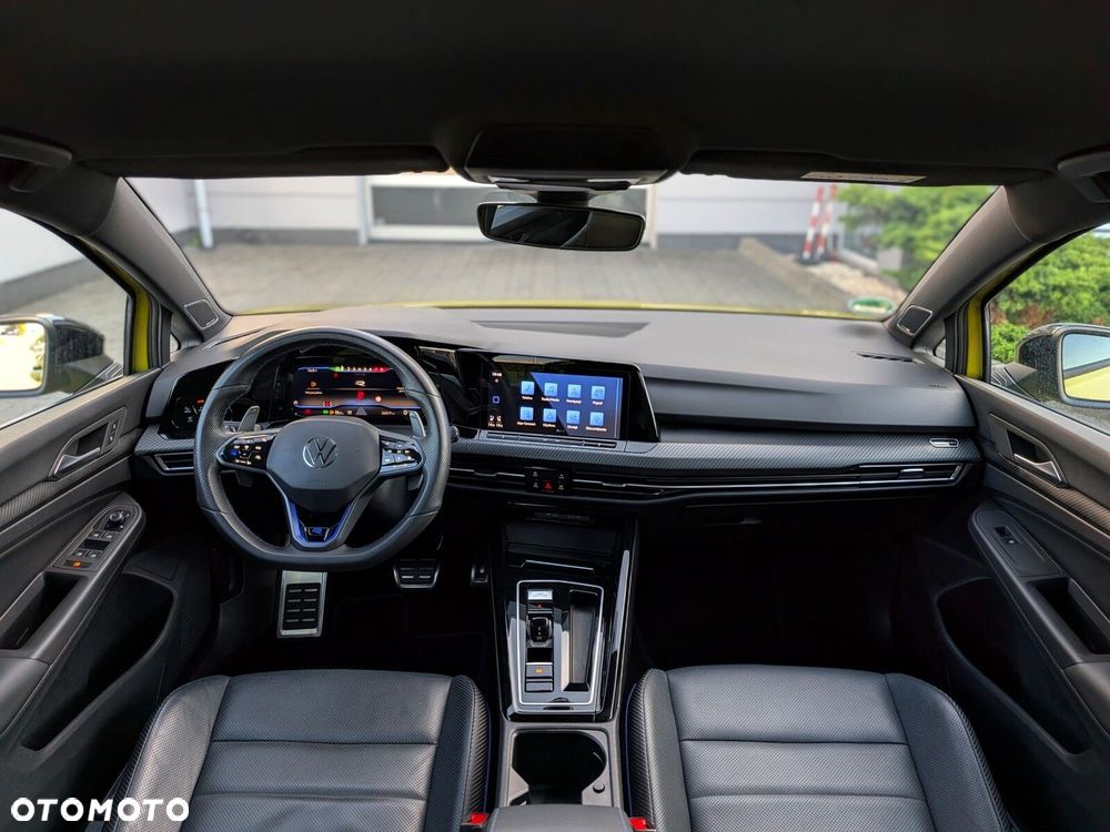 Volkswagen Golf - 20