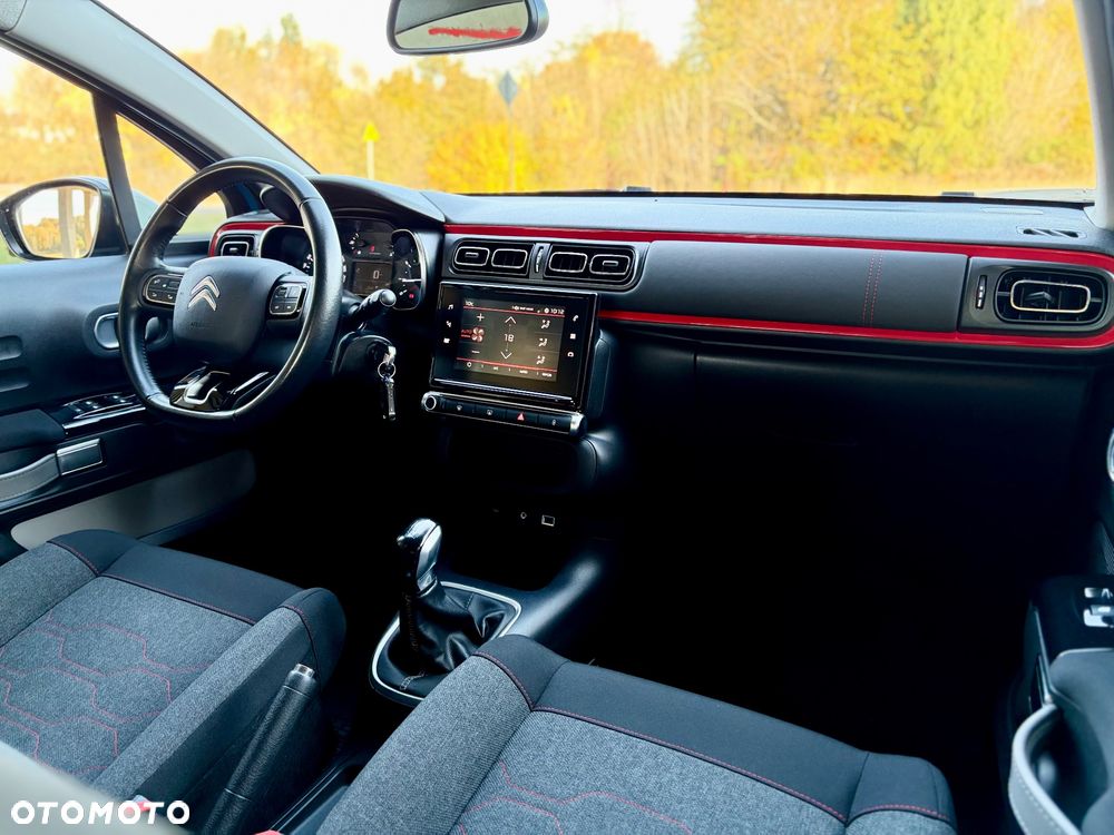 Citroën C3 1.2 PureTech Shine - 23