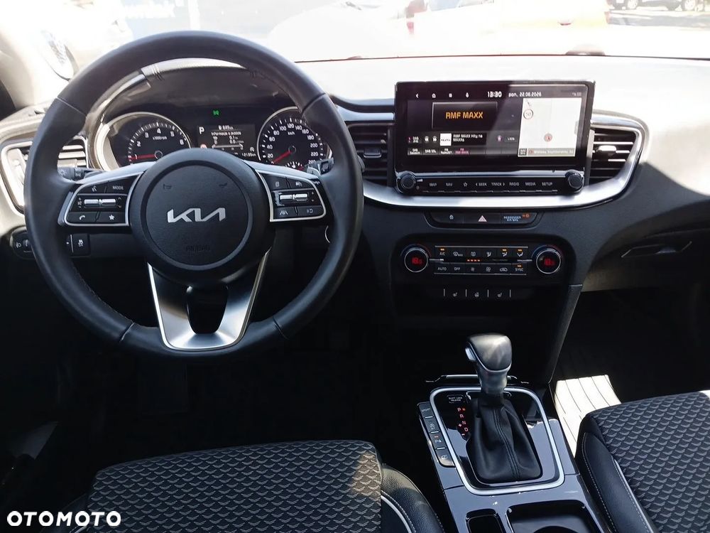 Kia Ceed 1.5 T-GDI Tribute DCT - 21
