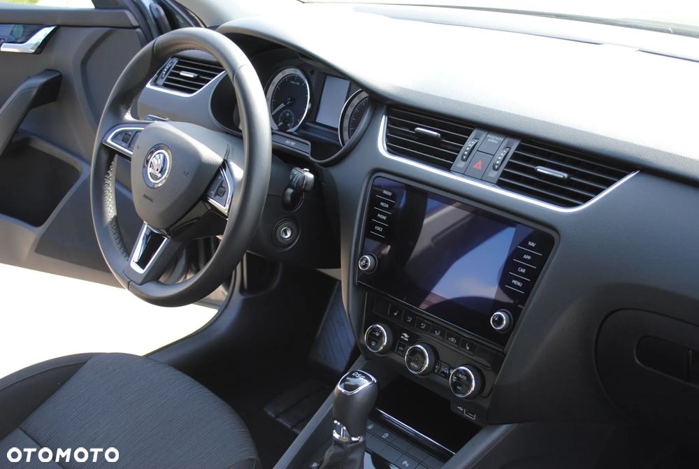Skoda Octavia 1.5 TSI ACT Style DSG - 26