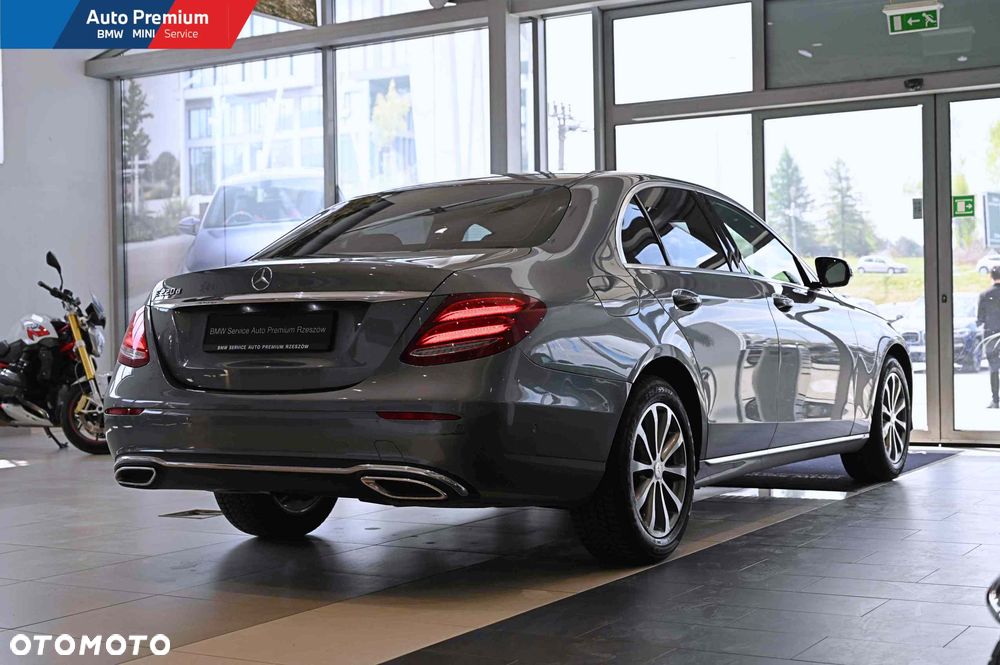 Mercedes-Benz Klasa E 220 d 9G-TRONIC - 20