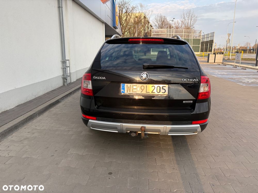 Skoda Octavia 2.0 TDI 4x4 DSG Scout - 4