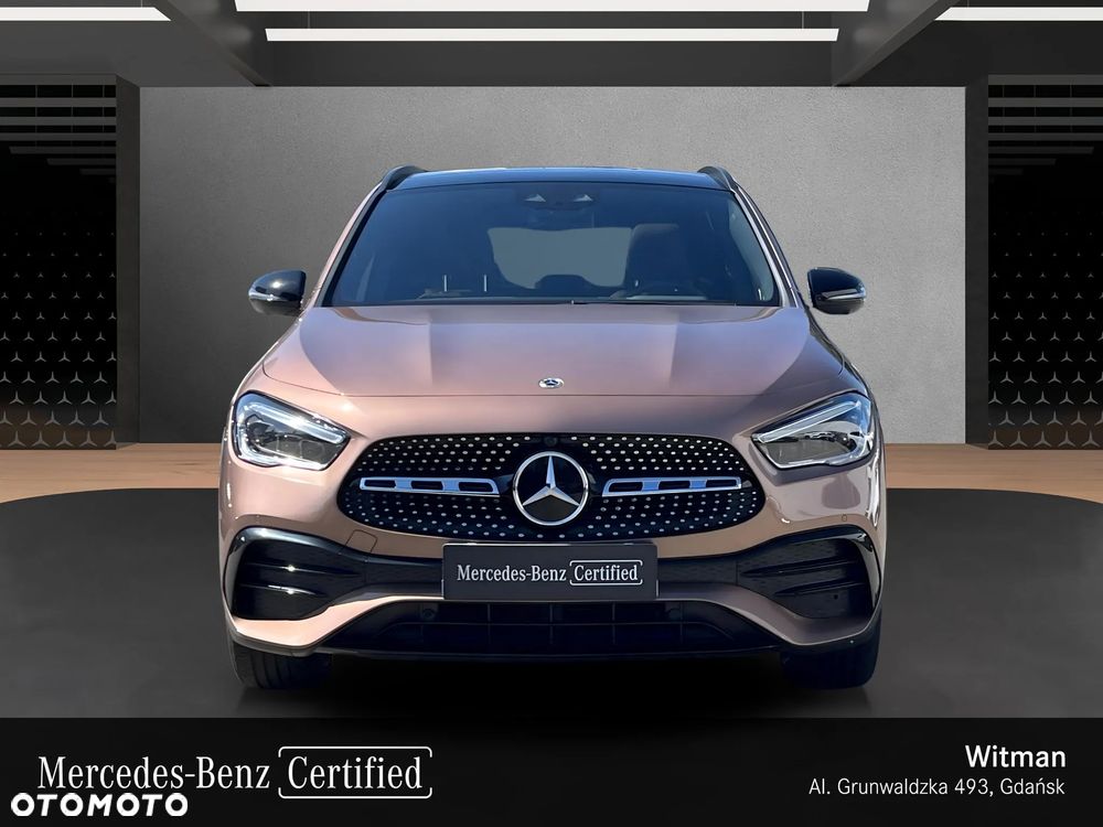 Mercedes-Benz GLA - 7