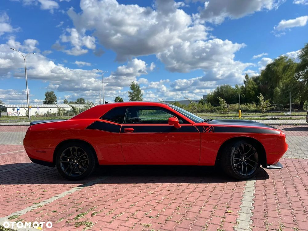 Dodge Challenger 5.7 R/T - 3